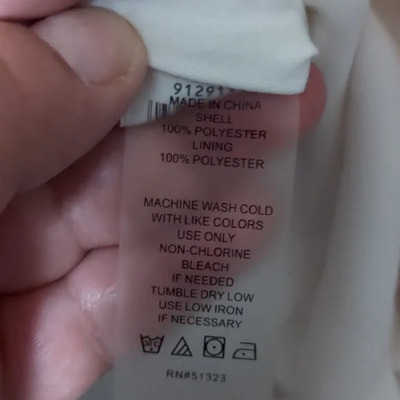 Vince Camuto Top - Picture 5 of 6